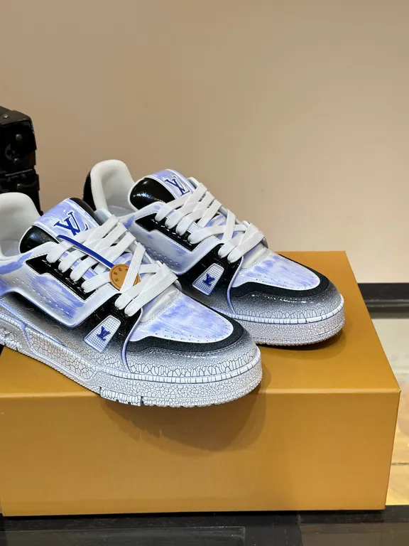 Louis Vuitton Shoe 